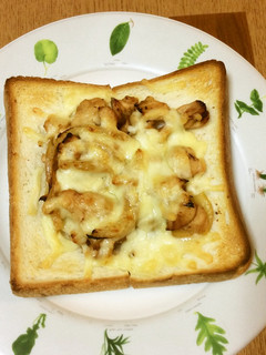 すき焼きのたれで照り焼きチキントースト-レシピのメイン写真