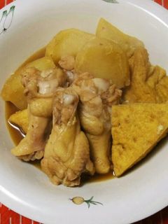 簡単!手羽元とじゃがいもの煮物-レシピのメイン写真