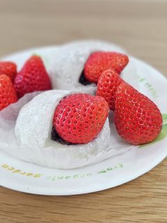 ふわふわ❤レンジで簡単いちご大福♪-レシピのメイン写真