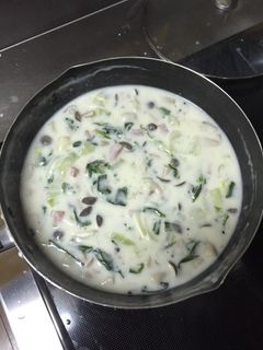 チンゲンサイとしめじのクリーム煮-レシピのメイン写真
