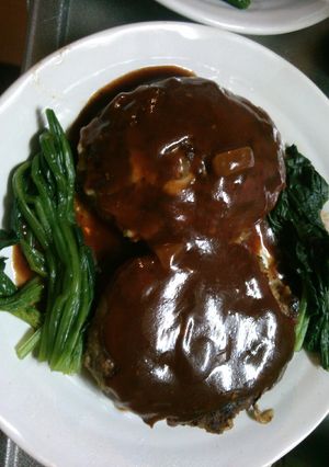 主人に誉められた！手作りハンバーグ-レシピのメイン写真