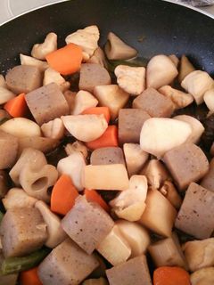 簡単♪ 筑前煮( 〃▽〃)-レシピのメイン写真