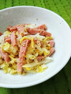 簡単!スパムと白菜の炒め物-レシピのメイン写真