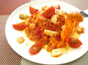 【ベジヌードル】ニンジン麺でトマトパスタ-レシピのメイン写真