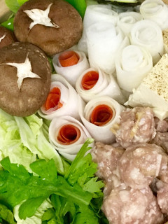 旨鍋☆蓮根&ゴボウ鶏団子のくるくる大根♪-レシピのメイン写真