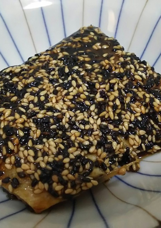 黒酢とごま香る♪鯖の照り焼き-レシピのメイン写真