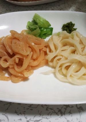 簡単！梅香るさっぱり紅白手作りうどん☆　-レシピのメイン写真