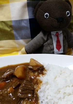総閲覧3万回突破記念県産和牛ほほ肉カレー-レシピのメイン写真
