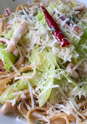 イカとキャベツの全粒粉ペペロンチーノ-レシピのメイン写真