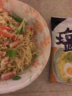 塩ラーメンを焼きそばに!-レシピのメイン写真