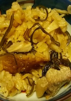 まぐろの刺身炊き込みご飯-レシピのメイン写真