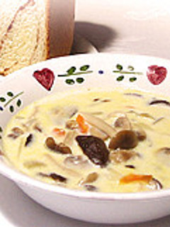 簡単なのにおもてなしにも◎きのこのスープ-レシピのメイン写真