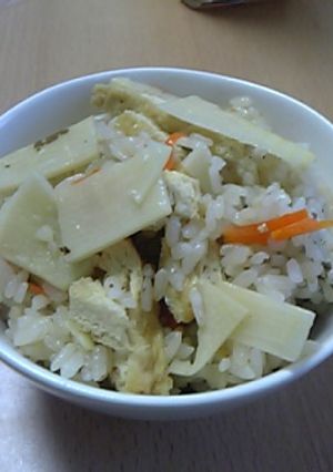 簡単タケノコ炊き込みご飯♪-レシピのメイン写真