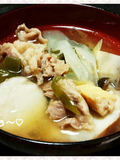 山形の芋煮♪牛肉でちょっと甘めの醤油味!-レシピのメイン写真