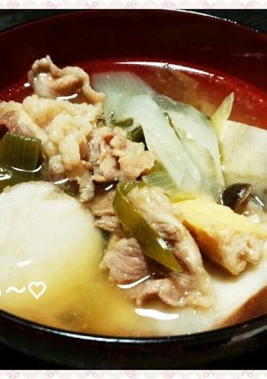 山形の芋煮♪牛肉でちょっと甘めの醤油味！-レシピのメイン写真