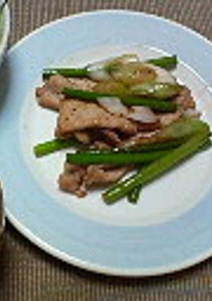 豚肉とﾆﾝﾆｸの芽炒め♪-レシピのメイン写真