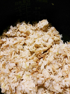 サッポロ一番しょうゆラーメン炊込ご飯-レシピのメイン写真
