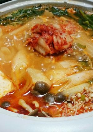 酒粕入りキムチ鍋-レシピのメイン写真