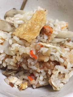 ごぼうと油揚げの炊き込みご飯-レシピのメイン写真