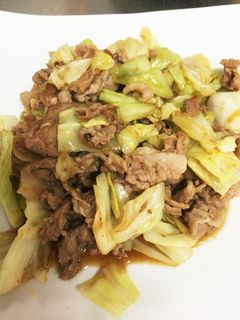 調味料1つ!肉とキャベツの炒め物-レシピのメイン写真