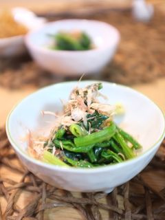 ちぢみほうれん草のおかか和え-レシピのメイン写真