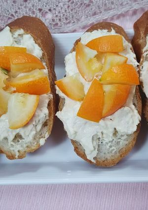 たまたまと蒸し鶏ペーストのブルスケッタ-レシピのメイン写真