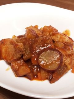 フライパン*豚さつま芋りんごのトマト煮込-レシピのメイン写真
