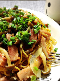 ベーコンとキノコのバター醤油パスタ♪-レシピのメイン写真
