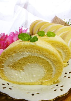 米粉のふわっとロールケーキ｡:+*.゜-レシピのメイン写真