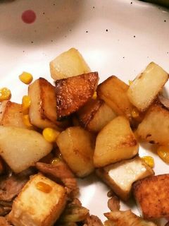厚揚げとじゃがいものバター炒め-レシピのメイン写真