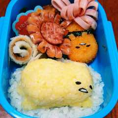 รูปของ おしりが可愛い♥立体ぐでたま☆キャラ弁