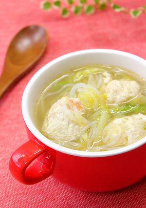 白菜と鶏えび団子の超低カロリースープ-レシピのメイン写真