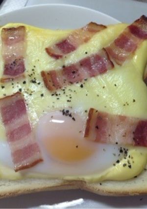 カルボナーラ？トースト-レシピのメイン写真