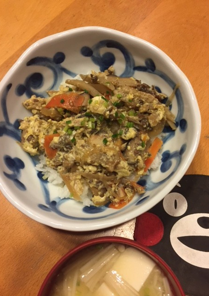 牛肉とごぼうの柳川風丼-レシピのメイン写真