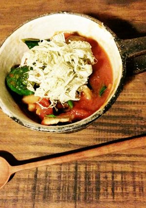 なす豚のごろごろトマト煮　とろろ昆布のせ-レシピのメイン写真