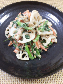 シャキシャキ蓮根と春菊のツナマヨサラダ-レシピのメイン写真