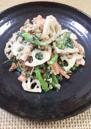 シャキシャキ蓮根と春菊のツナマヨサラダ-レシピのメイン写真