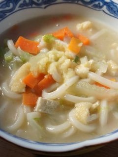 白菜・にんじん・油揚げのあんかけうどん-レシピのメイン写真