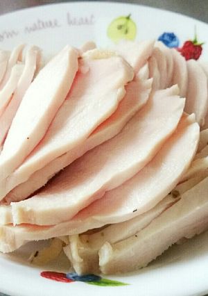 ★鶏むね肉で作る簡単な鶏ハム-レシピのメイン写真