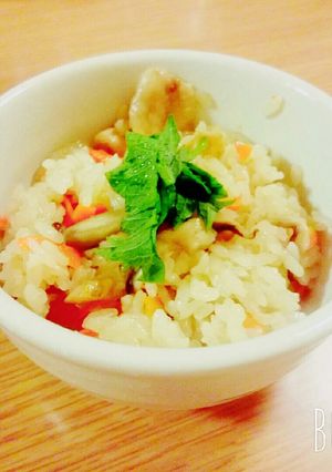 優しい味♡炊き込みご飯-レシピのメイン写真