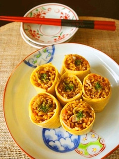薄焼き卵の焼そばロール-レシピのメイン写真