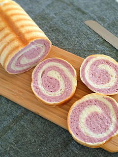 トヨ型で2色うずまきラウンド食パン-レシピのメイン写真