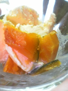 南瓜の煮物のバニラアイス添え♪-レシピのメイン写真