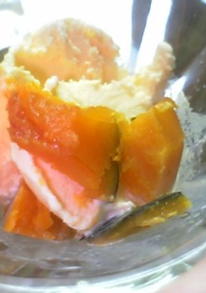 南瓜の煮物のバニラアイス添え♪-レシピのメイン写真