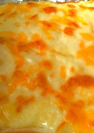 食パンでクワトロフォルマッジ♪-レシピのメイン写真
