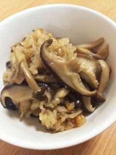 きのこ好きに是非☆簡単きのこおこわ-レシピのメイン写真