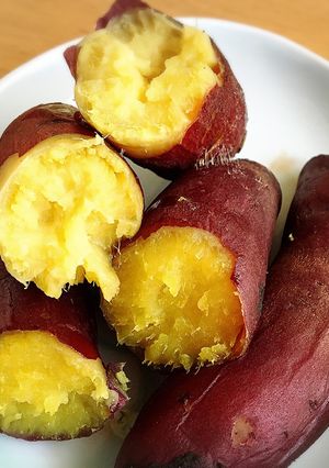炊飯器に入れるだけ♡超簡単ふかしさつま芋-レシピのメイン写真