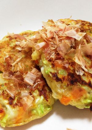 ミルク活用！野菜お好み焼き 離乳食後期-レシピのメイン写真