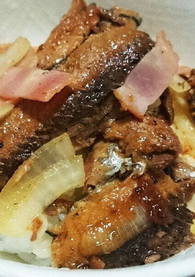 サンマの蒲焼き丼(缶詰)-レシピのメイン写真