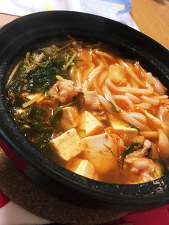 残ったキムチであったか豆腐チゲ鍋-レシピのメイン写真